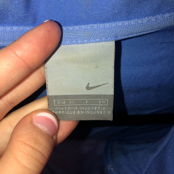 Blue Nike active jacket - Picture 3 of 7